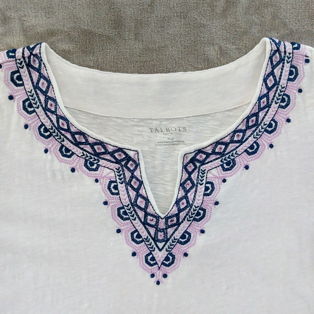Talbots Split Neck Embroidered Tee Tunic Women's XL Petite White Purple Coastal - Picture 2 of 8
